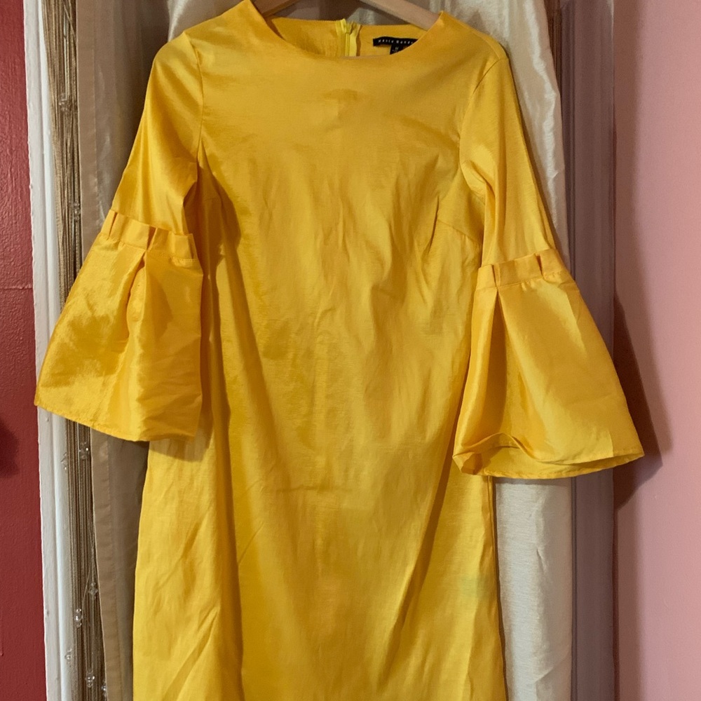 Yellow dress